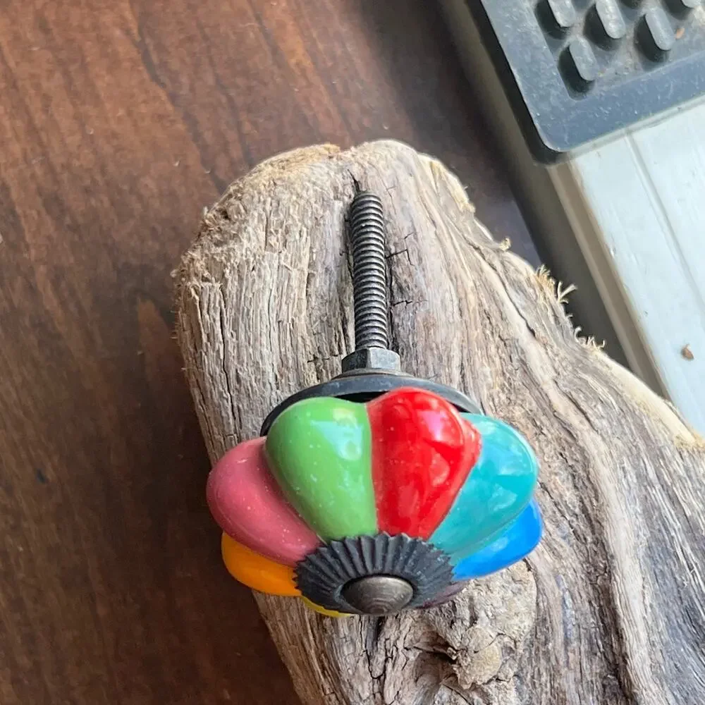 Multicolor vintage drawer pull